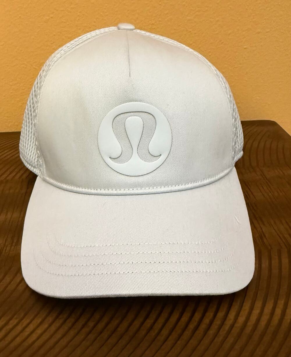 Lululemon light blue preloved hat S/M snap back